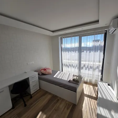 Lejlighed Dilyanka 3 *