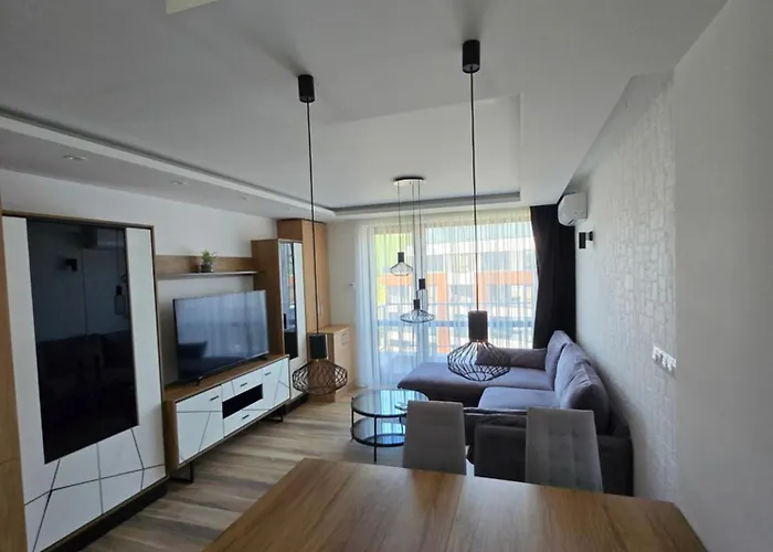 Dilyanka 3 דירה *